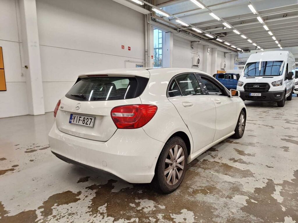 Mercedes-Benz A 2013 Valkoinen