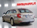 Skoda Superb 2013 Ruskea (beige)