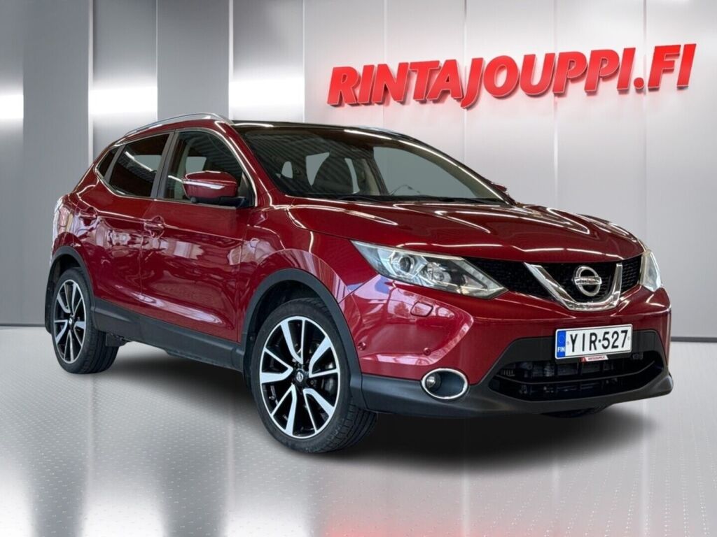 Nissan Qashqai 2014 Punainen