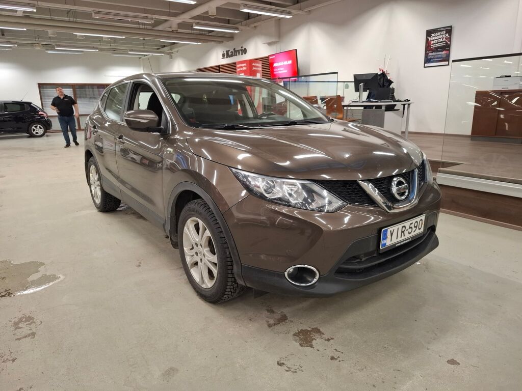 Nissan Qashqai 2014 Ruskea (beige)