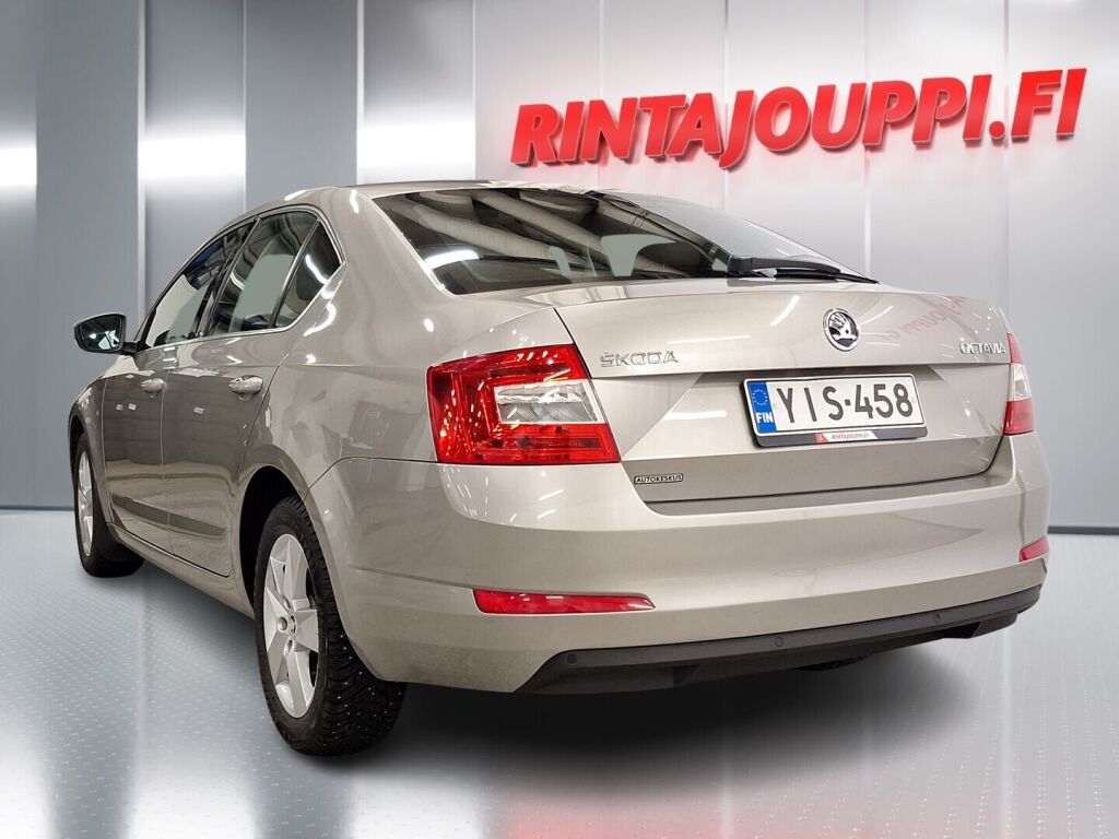 Skoda Octavia 2014 Ruskea (beige)