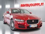 Jaguar XE 2015 Punainen