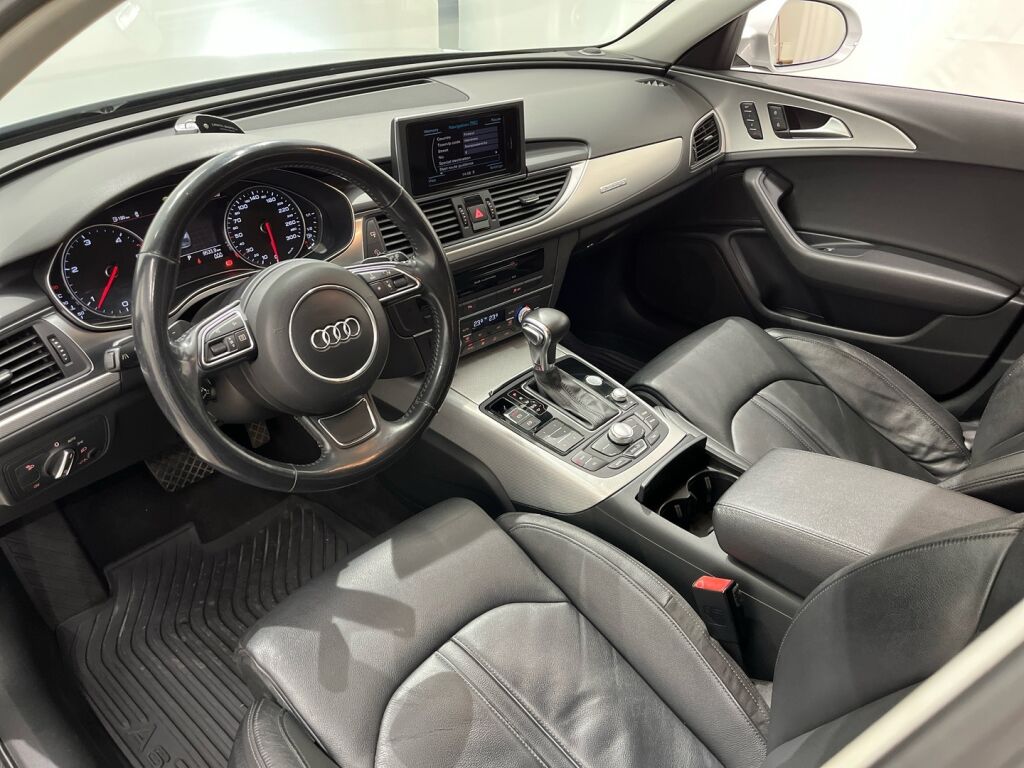 Audi A6 2011 met. harmaa