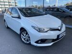 Toyota Auris 2018 Valkoinen