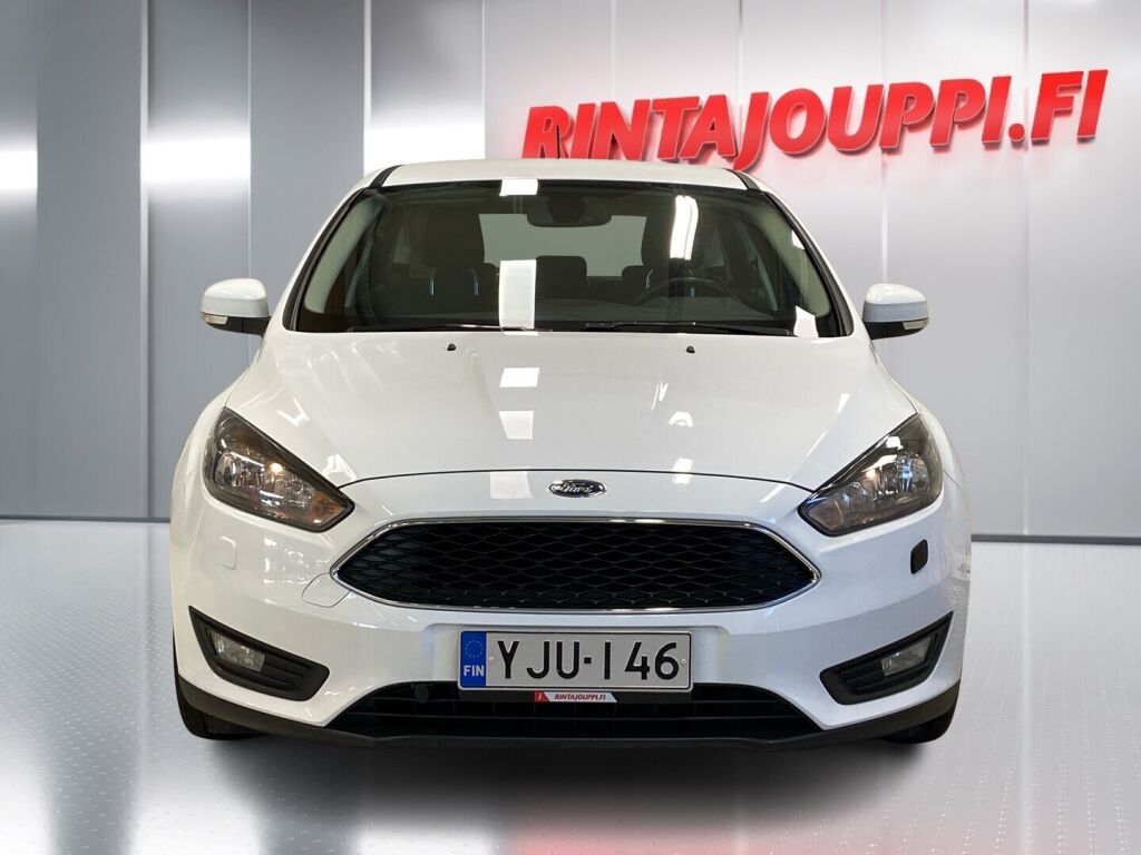 Ford Focus 2018 Valkoinen