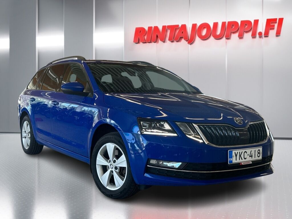 Skoda Octavia 2018 Sininen