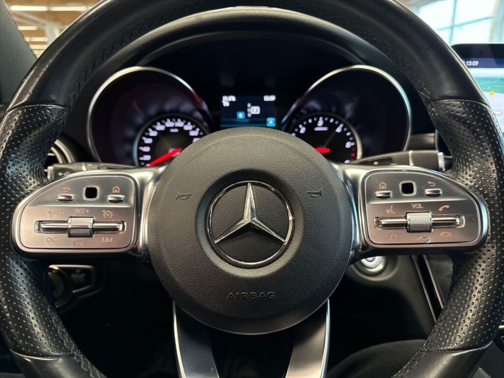 Mercedes-Benz C 2019 Harmaa