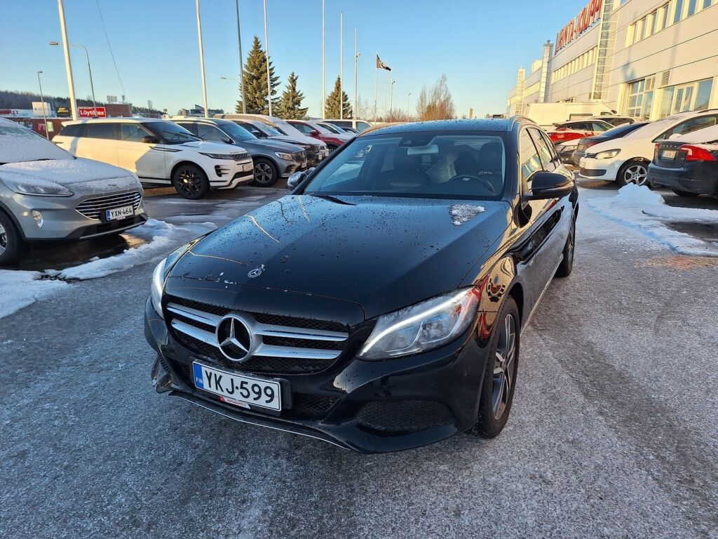 Mercedes-Benz C 2017 Musta