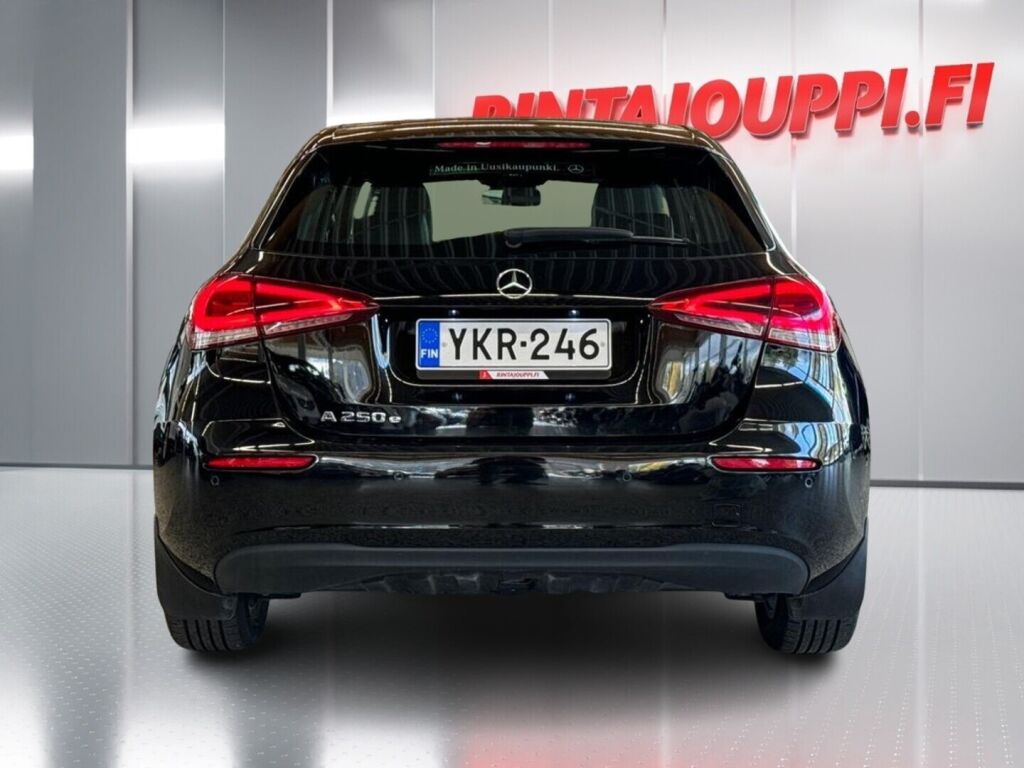 Mercedes-Benz A 2020 Musta