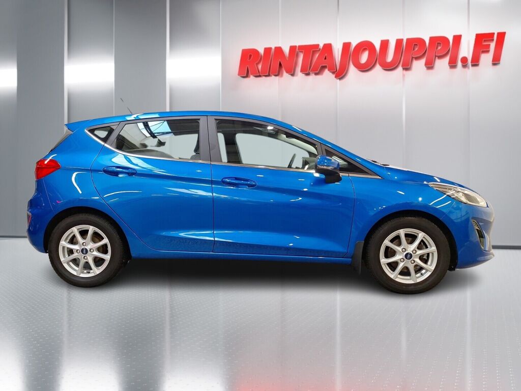 Ford Fiesta 2021 Sininen