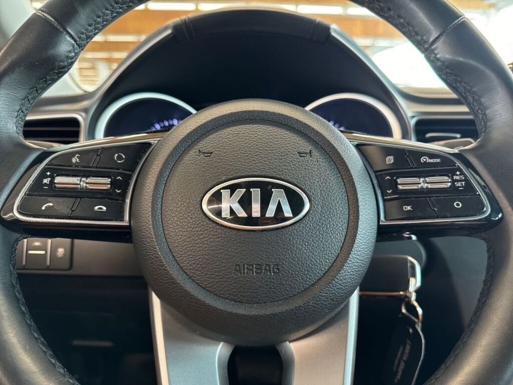 Kia Ceed 2019 Sininen