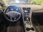 Ford Mondeo 2019 Punainen