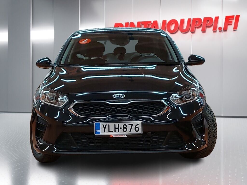 Kia Ceed 2020 Musta