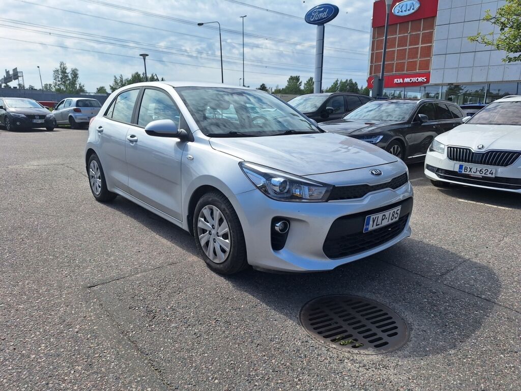 Kia Rio 2020 Hopea