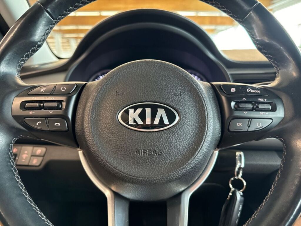 Kia Rio 2020 Valkoinen