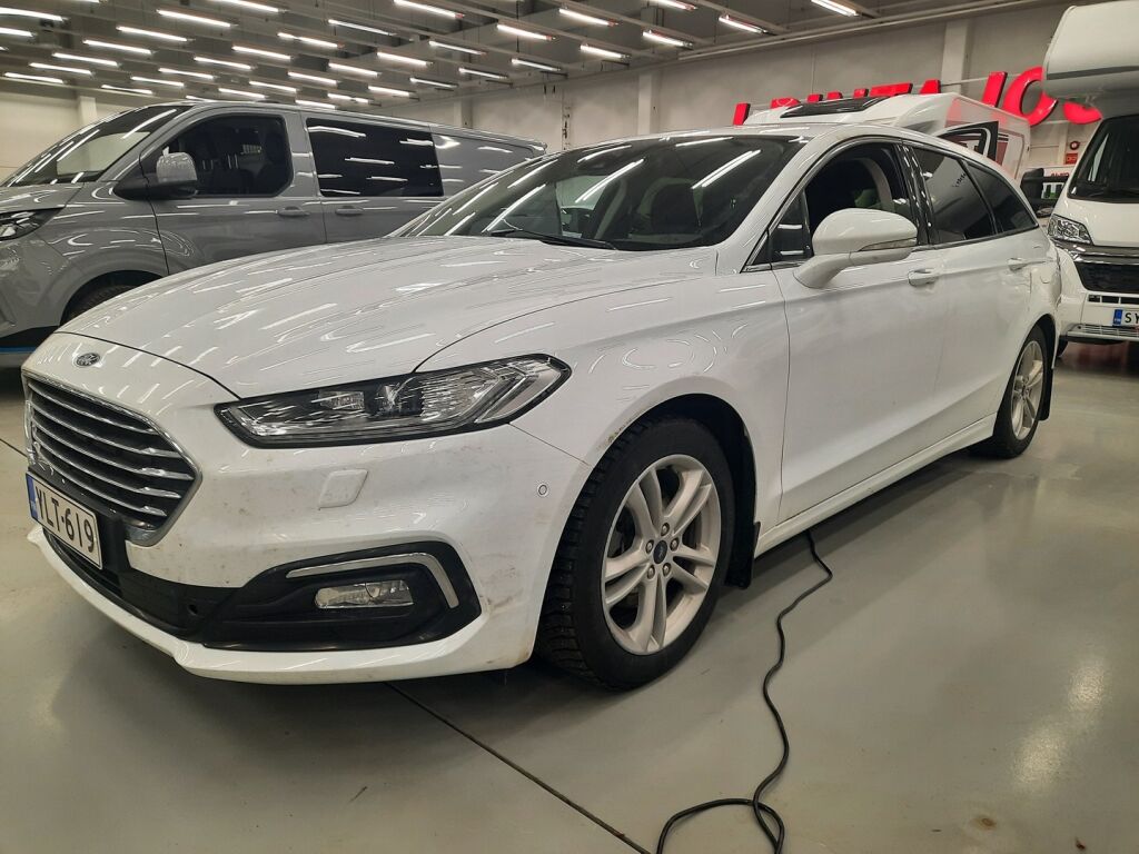 Ford Mondeo 2020 Valkoinen