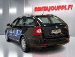 Skoda Octavia 2010 Musta