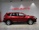 Nissan Qashqai+2 2010 Punainen