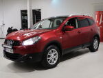 Nissan Qashqai+2 2010 Punainen