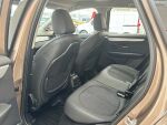 BMW 225 2020 Ruskea (beige)