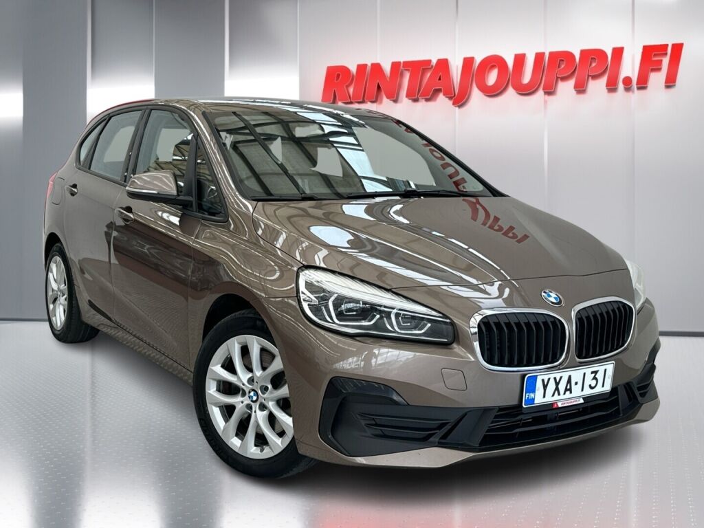 BMW 225 2020 Ruskea (beige)