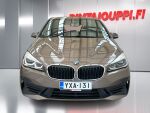 BMW 225 2020 Ruskea (beige)