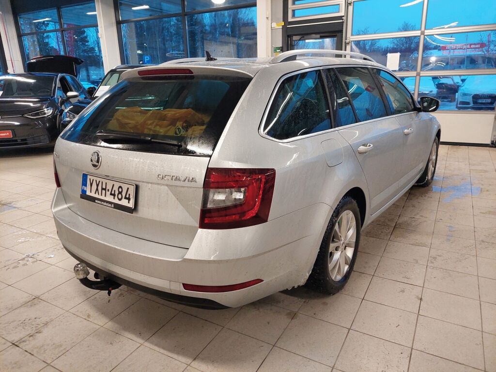 Skoda Octavia 2020 Harmaa