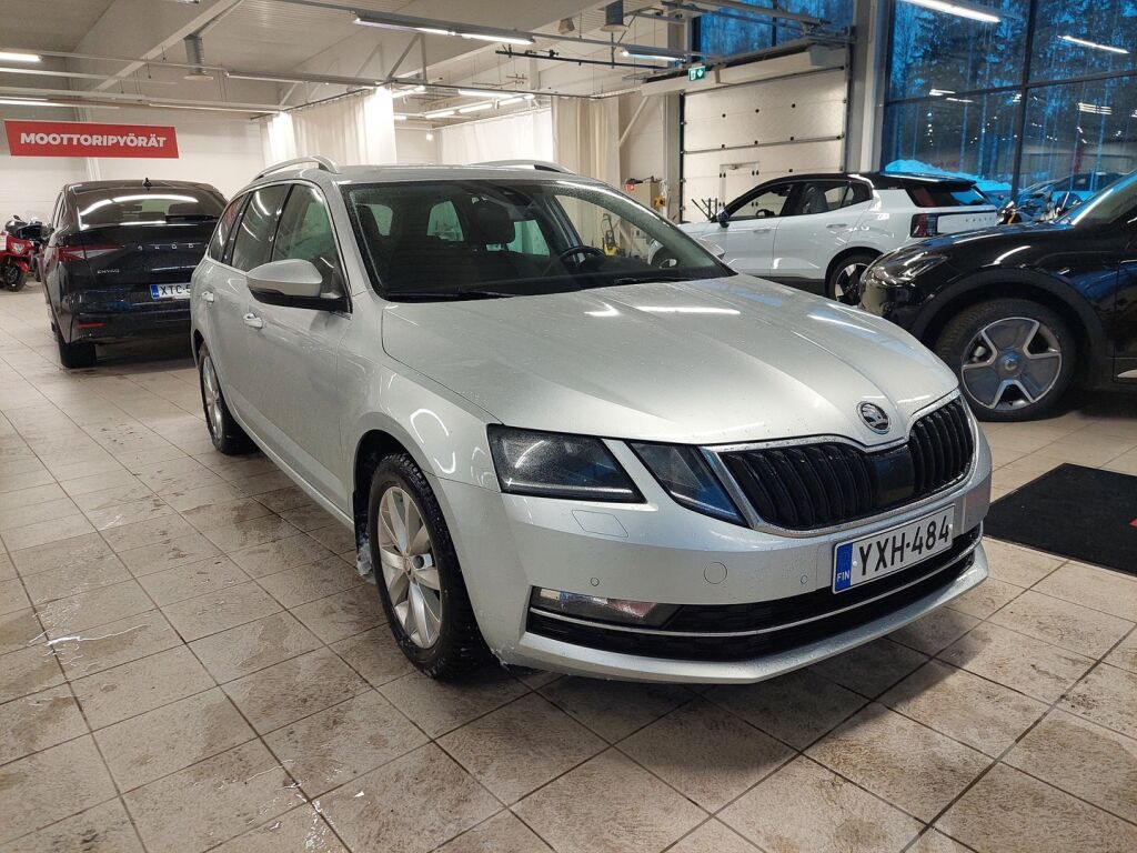 Skoda Octavia 2020 Harmaa