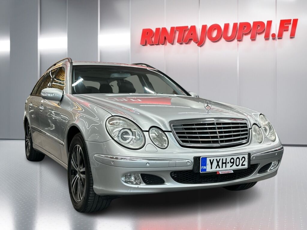 Mercedes-Benz E 2005 Harmaa