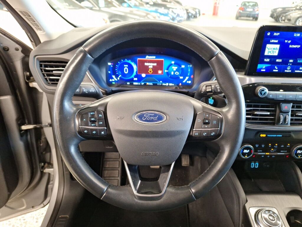 Ford Kuga 2021 Harmaa