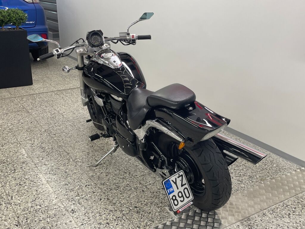 Suzuki VZ 2006 Musta