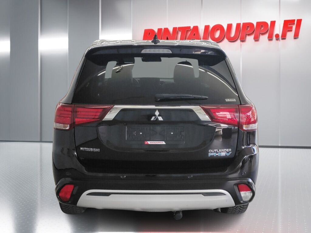 Mitsubishi Outlander PHEV 2020 