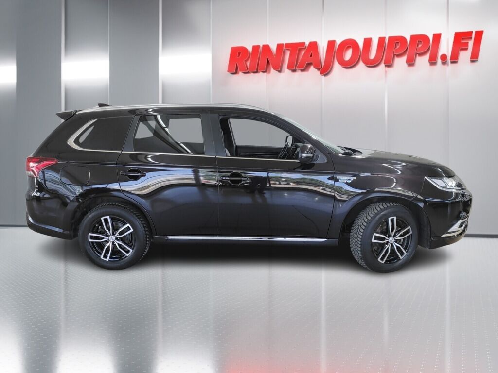 Mitsubishi Outlander PHEV 2020 