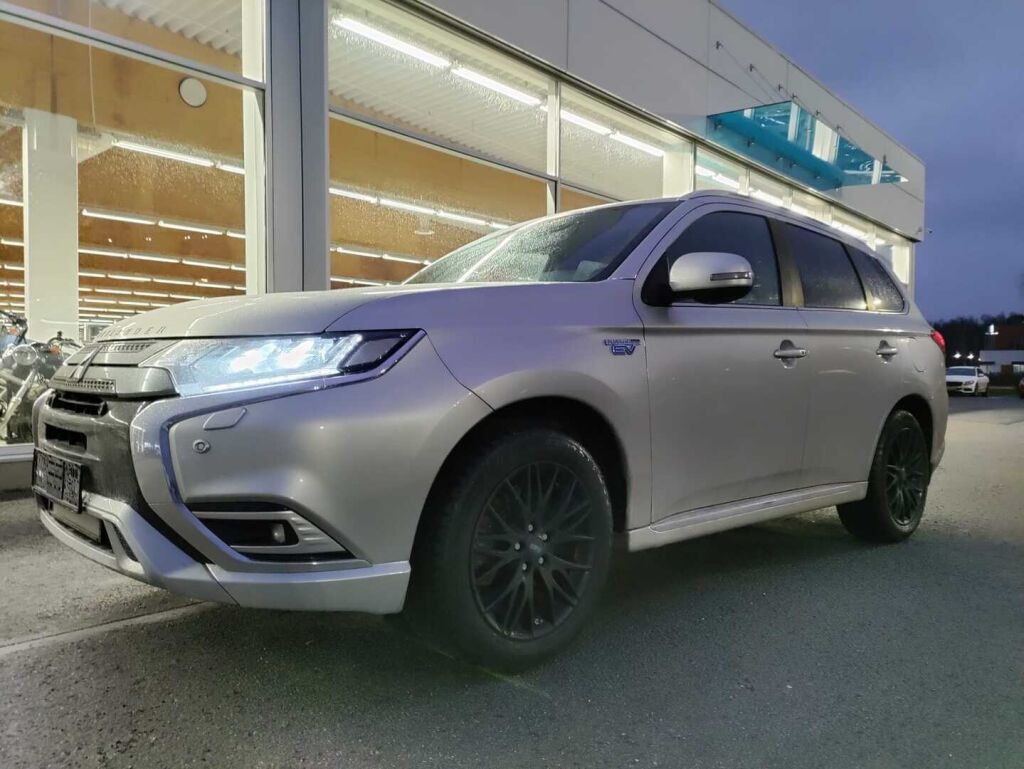 Mitsubishi Outlander PHEV 2021 Hopea