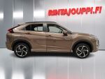 Mitsubishi Eclipse Cross 2022 Ruskea