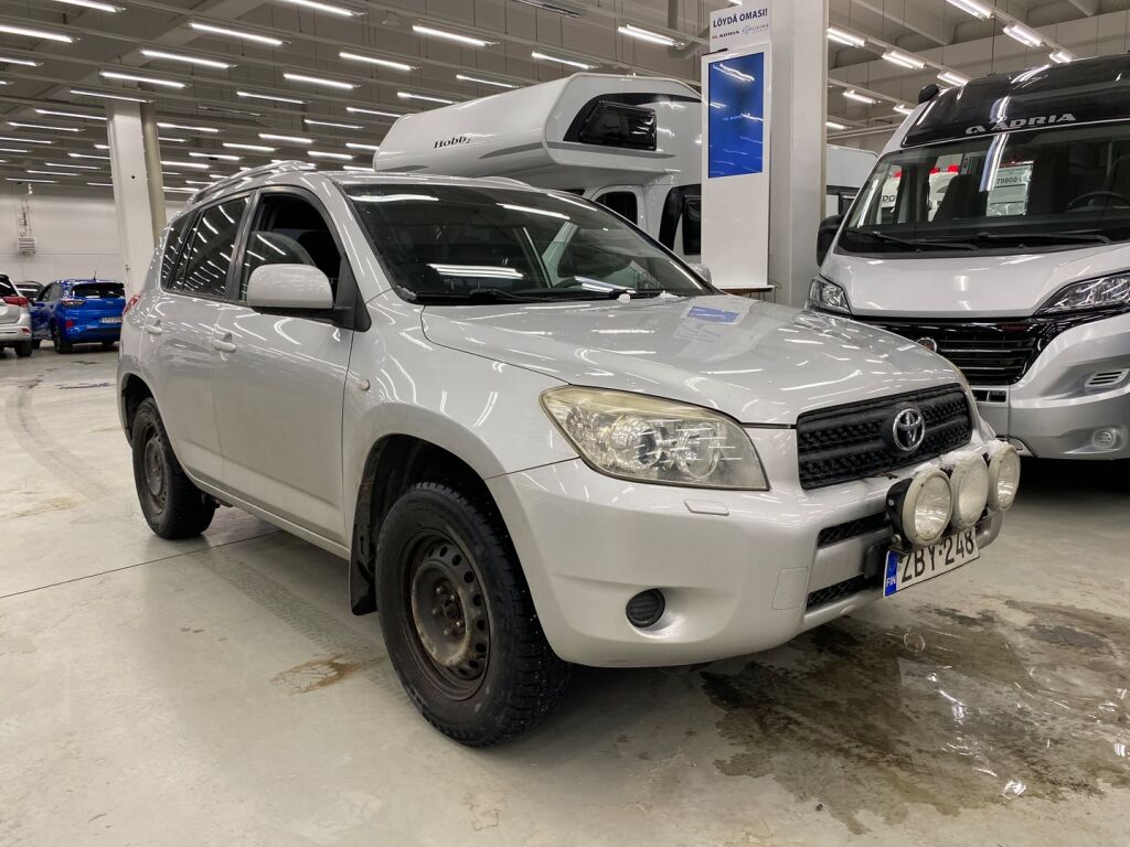 Toyota RAV4 2006 Hopea