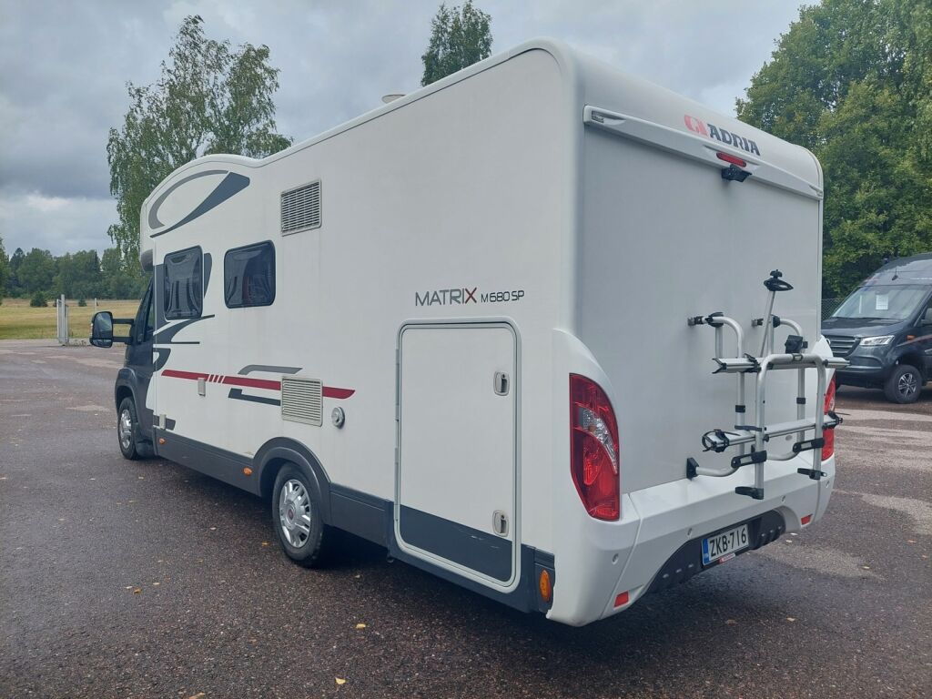 Adria Matrix Plus 680 SP 2013 Harmaa