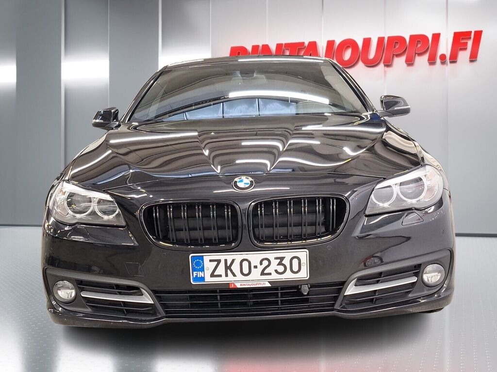 BMW 520 2015 Musta