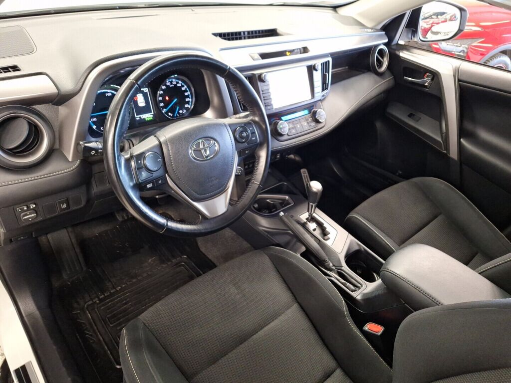 Toyota RAV4 2016 Valkoinen