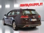 Volkswagen Golf 2018 Musta