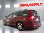 Volvo V70 2013 Punainen