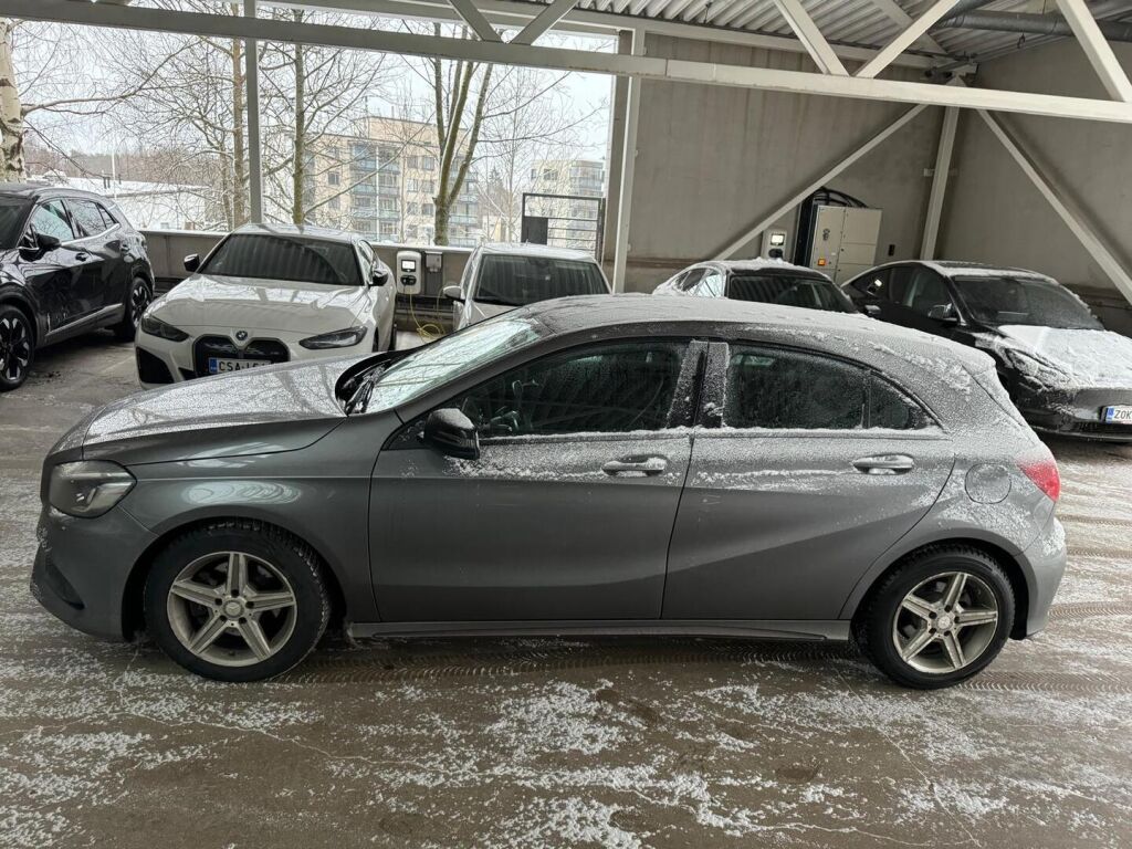 Mercedes-Benz A 2017 Harmaa