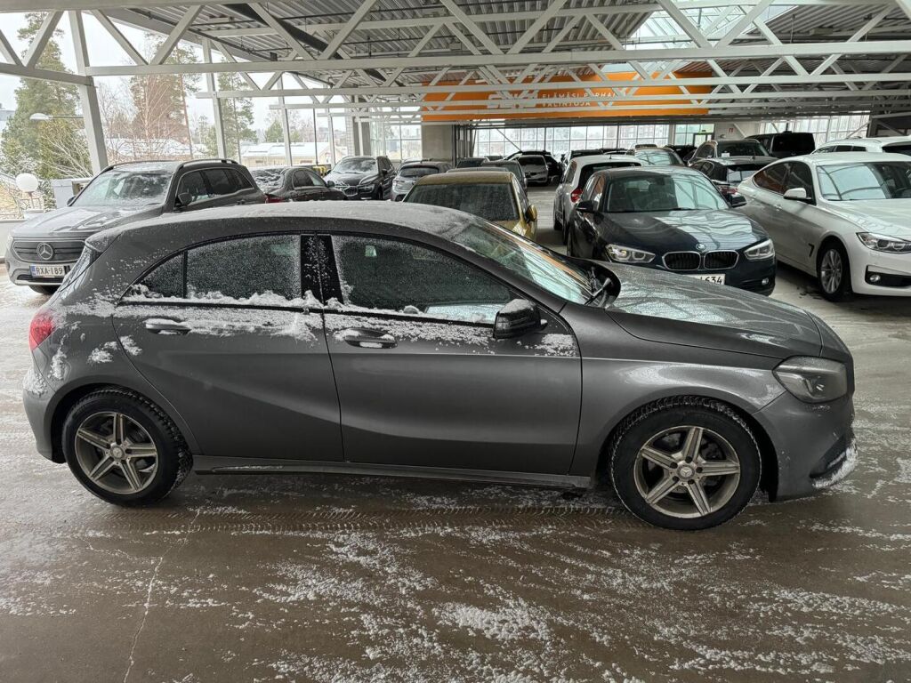 Mercedes-Benz A 2017 Harmaa