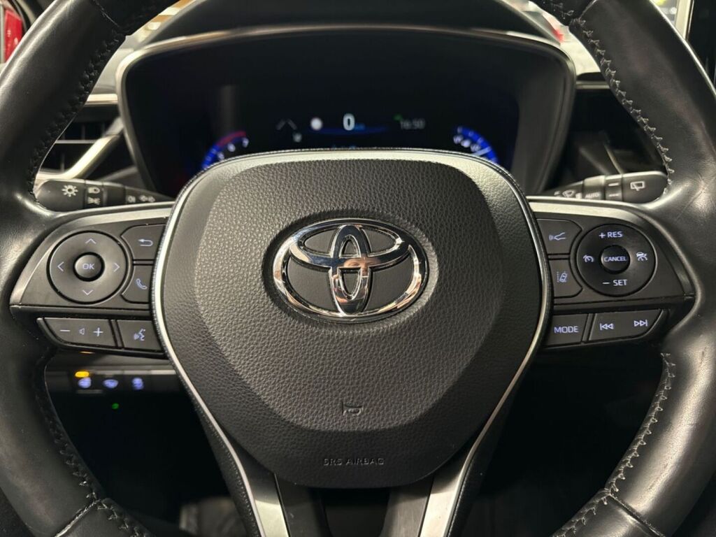 Toyota Corolla 2019 Punainen