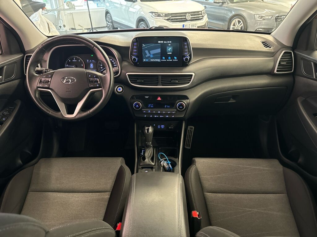 Hyundai Tucson 2020 Punainen