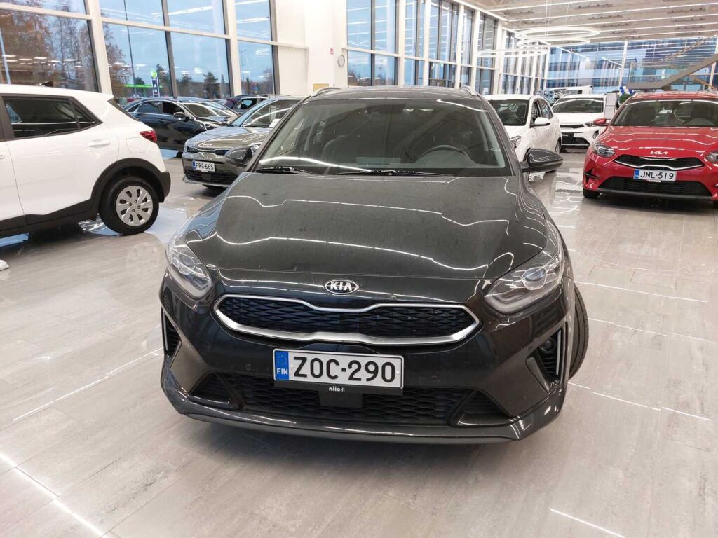 Kia Ceed 2020 Musta