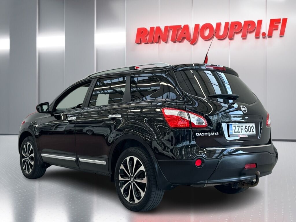 Nissan Qashqai+2 2012 Musta